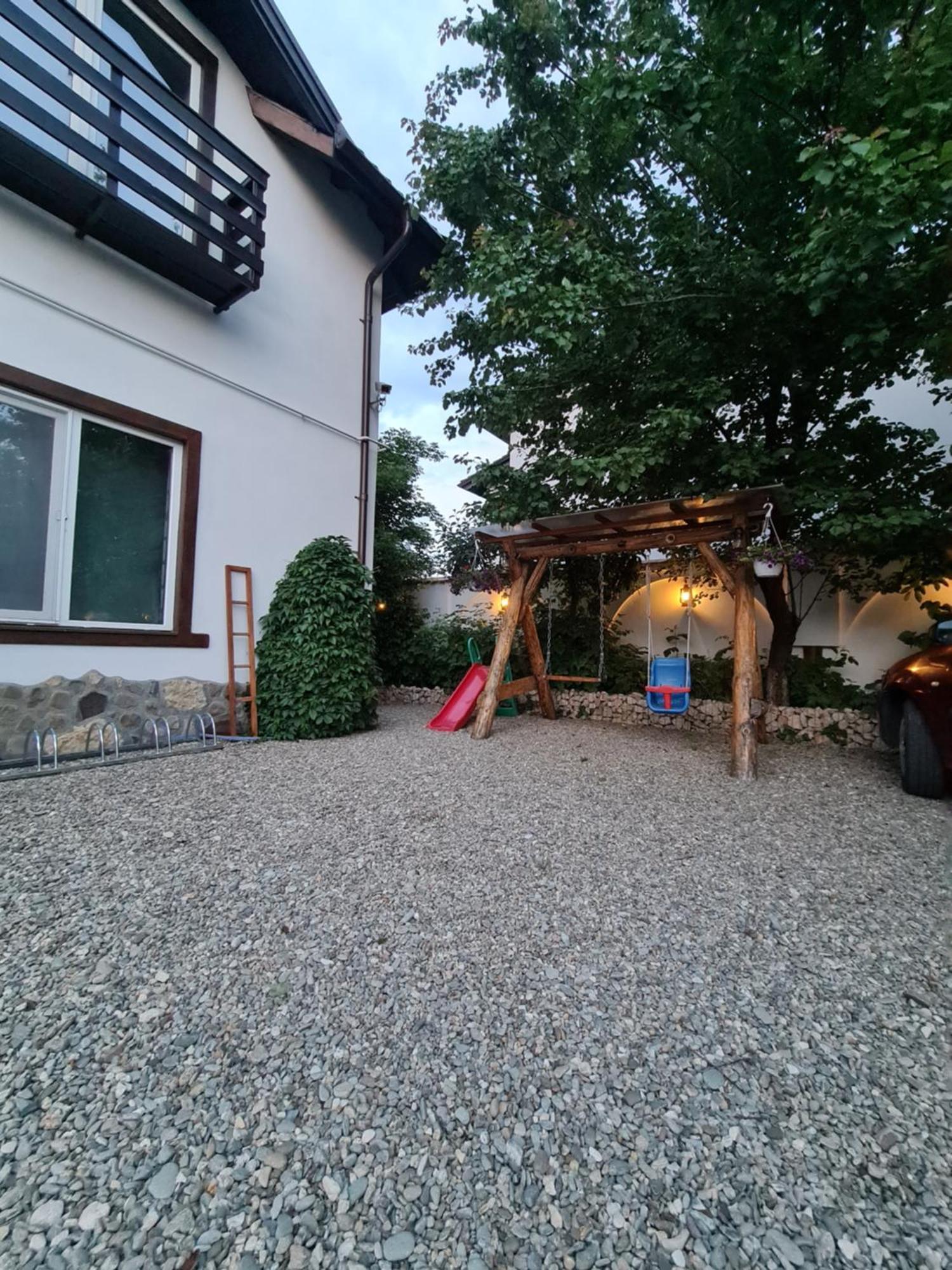 SînpetruCasa Aryan公寓 外观 照片